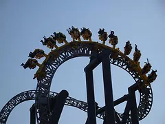rollercoaster. Credit: David Pursehouse (flickr)
