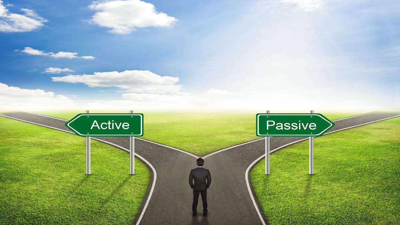 Active vs Passive Mutual Funds: Which Should You Choose?